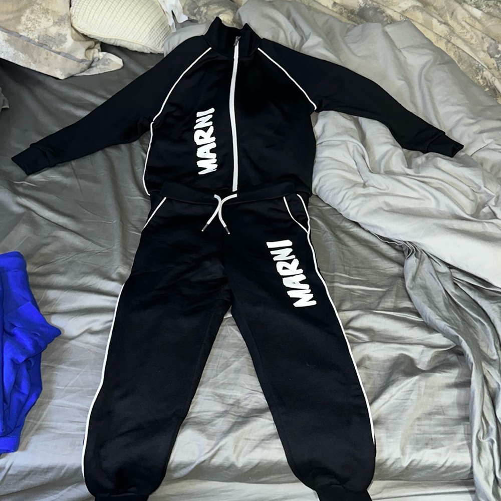 Kids clothes